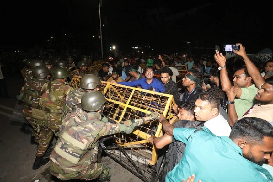 রাষ্ট্রপতির অপসারণ দাবিতে বিক্ষোভ, বিদায়ের ক্ষেত্র প্রস্তুত