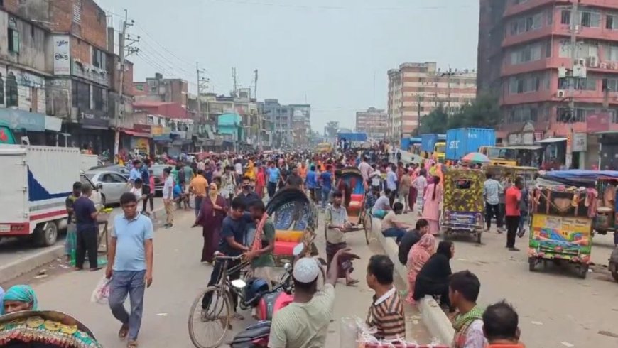 গাজীপুরে বারবার অচল সড়ক: নানা অজুহাতের দায়