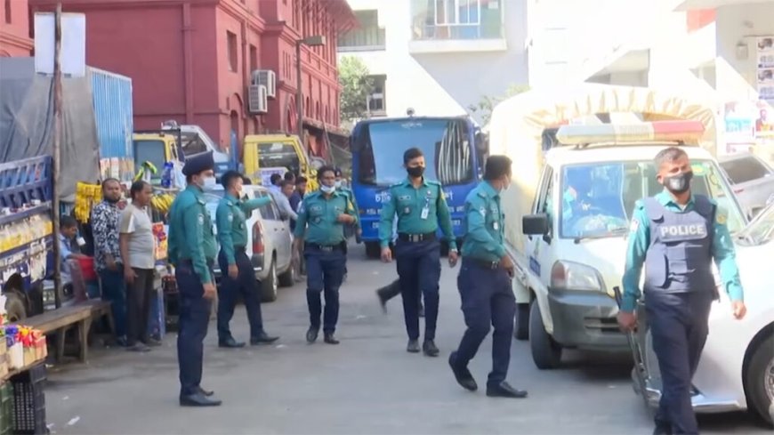 চট্টগ্রামে পুলিশের ওপর হামলা: ১২ আসামির ৬ দিনের রিমান্ড